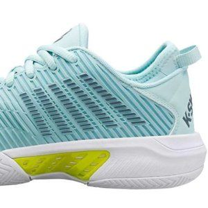 WOMEN'S K SWISS HYPERCOURT SUPREME TENNIS SHOE - BLUE